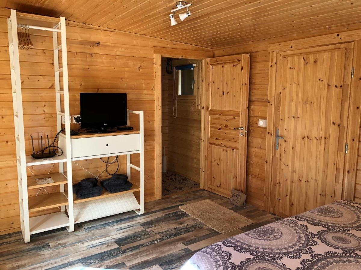 Chalet De La Source Роньяк Екстер'єр фото