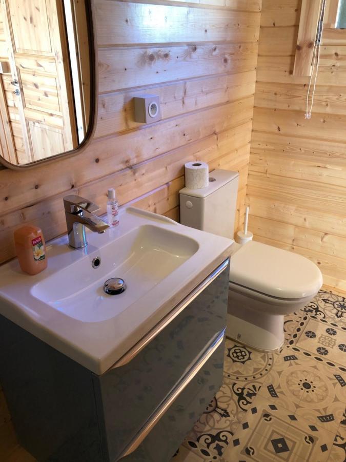 Chalet De La Source Роньяк Екстер'єр фото